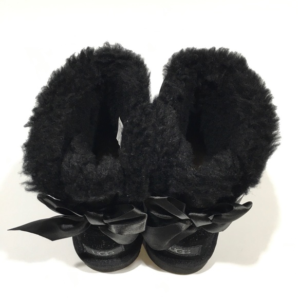 UGG MINI BAILEY BOW GLIMMER BOOTS -BLACK METALLIC SUEDE -WOMEN’S US 7 -NEW - Picture 6 of 8